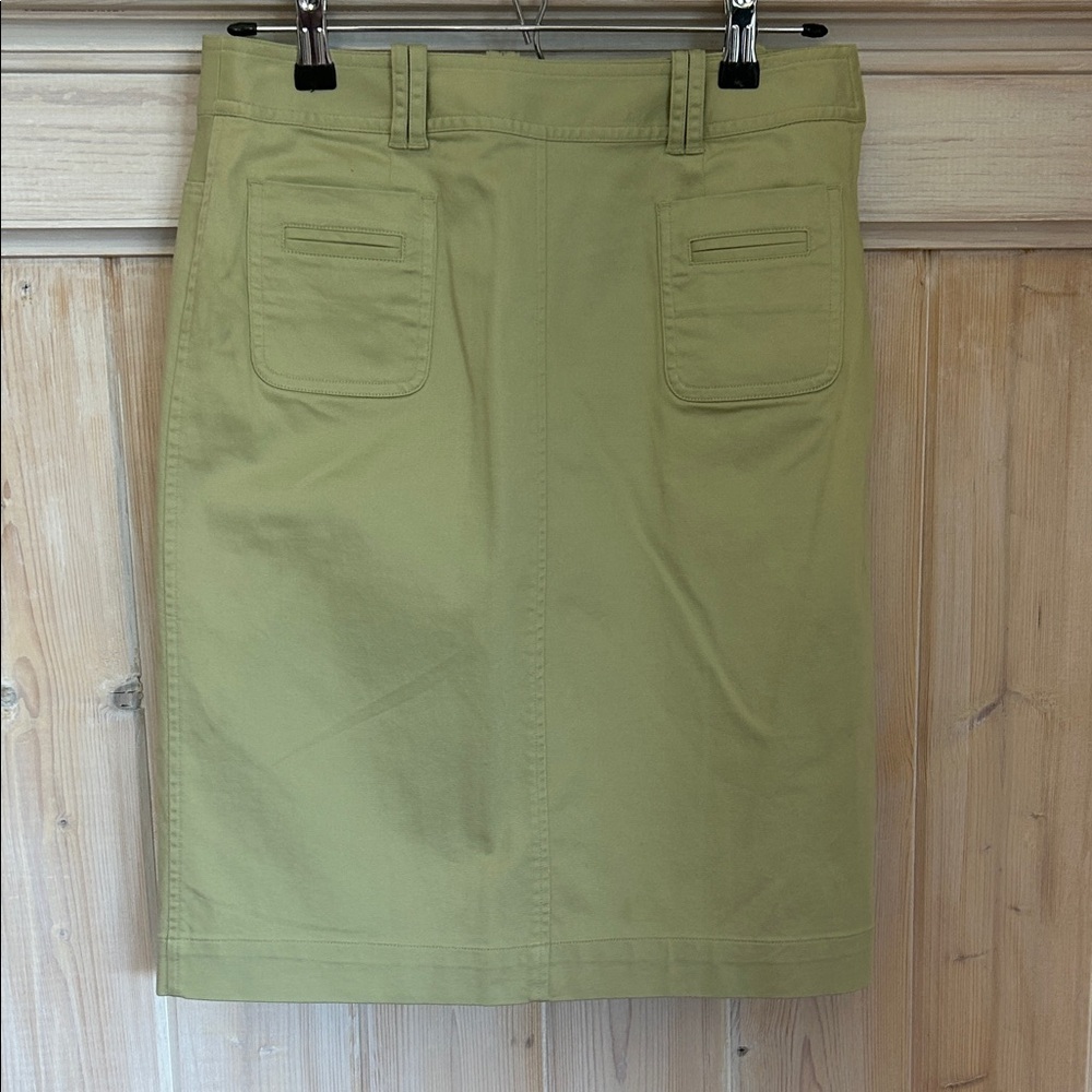 Talbots Olive Green Women's Skirt size 6